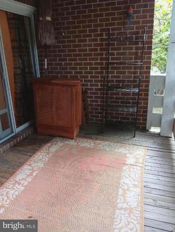 3152-B COVEWOOD CT, Falls Church, VA 22042