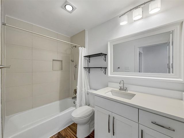 9708 Parkfield DR, Austin, TX 78758