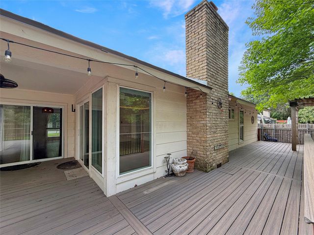 9708 Parkfield DR, Austin, TX 78758