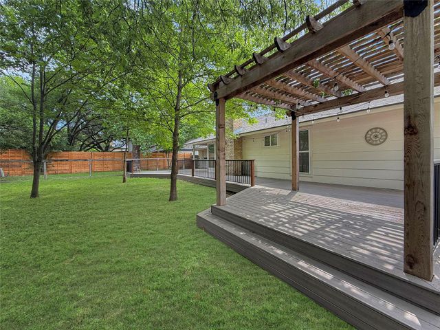 9708 Parkfield DR, Austin, TX 78758