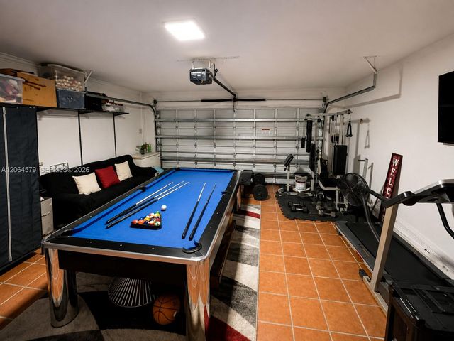 18758 NW 78th Pl, Hialeah, FL 33015
