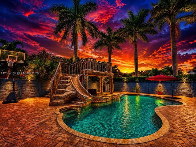 18758 NW 78th Pl, Hialeah, FL 33015