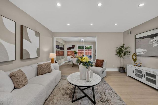 1032 Polk Lane, San Jose, CA 95117