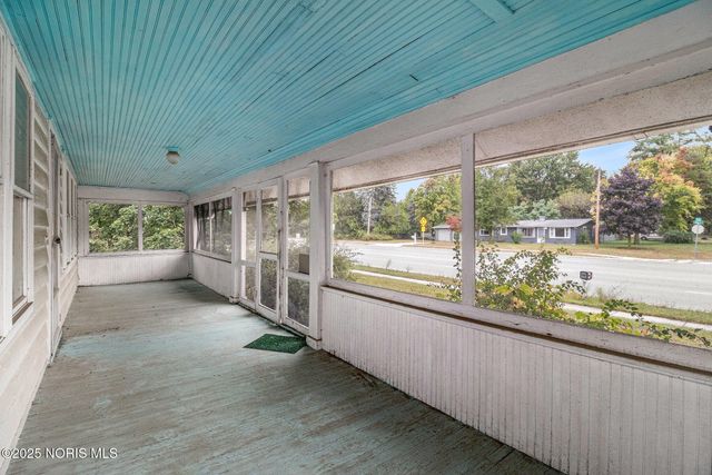 6237 Dorr Street, Toledo, OH 43615