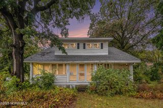 6237 Dorr Street, Toledo, OH 43615