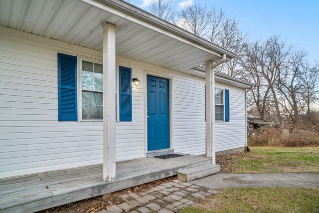 227-229 Strange Street, Stanton, KY 40380