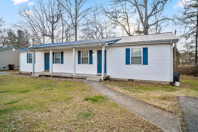 227-229 Strange Street, Stanton, KY 40380