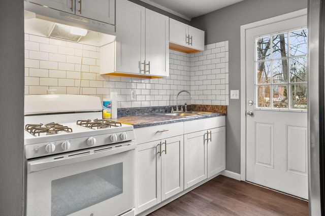 227-229 Strange Street, Stanton, KY 40380