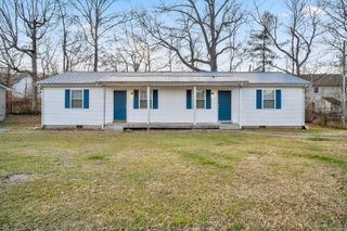 227-229 Strange Street, Stanton, KY 40380