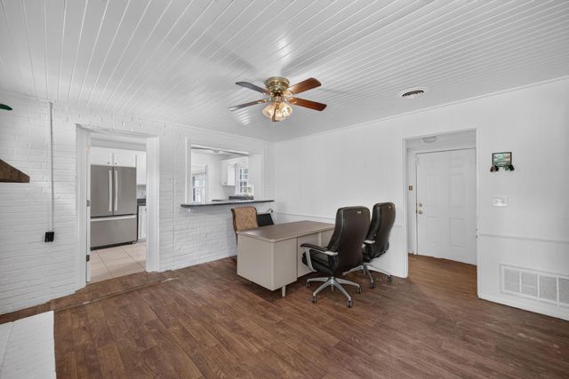 902 Murrah Avenue, Aiken, SC 29803