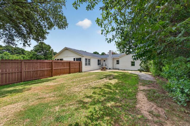 902 Murrah Avenue, Aiken, SC 29803
