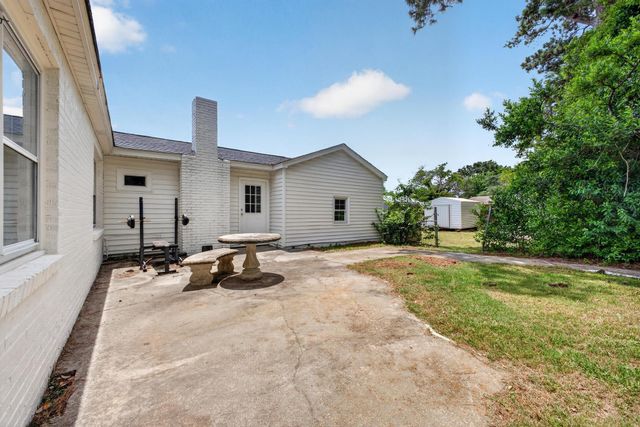902 Murrah Avenue, Aiken, SC 29803