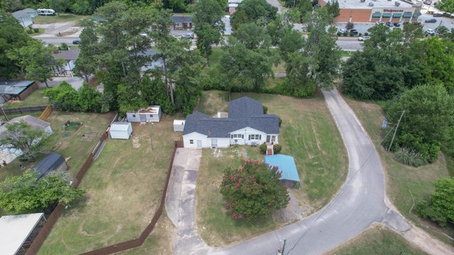 902 Murrah Avenue, Aiken, SC 29803