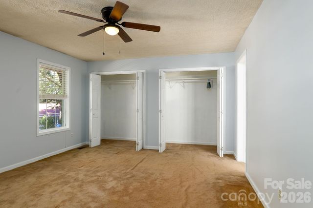 135 Brookhaven Lane, Advance, NC 27006