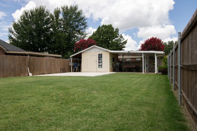 1370 Eastview Street, Fort Worth, TX 76134
