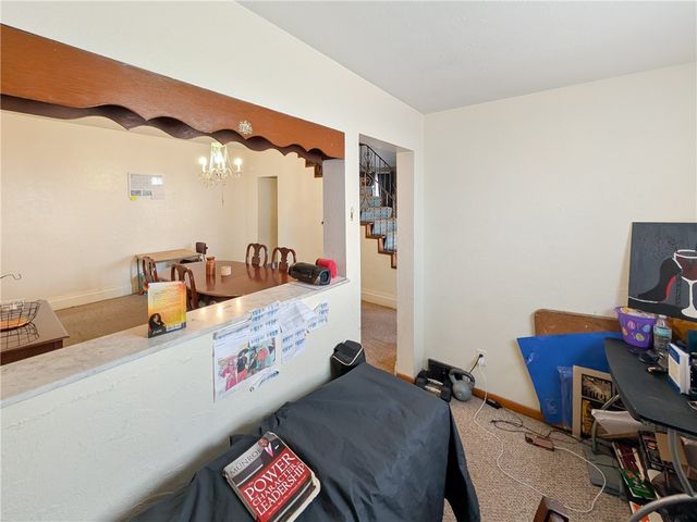 201 Comrie Ave, Braddock, PA 15104