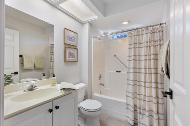 265 Snowy River Ct, Roseville, CA 95747