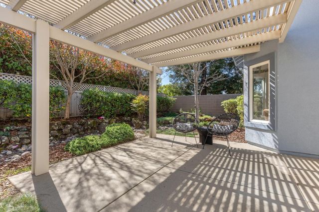 265 Snowy River Ct, Roseville, CA 95747