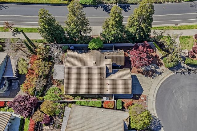 265 Snowy River Ct, Roseville, CA 95747