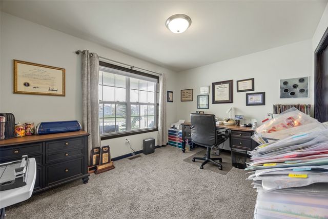 7413 Summerset Avenue NE, Cedar Rapids, IA 52402