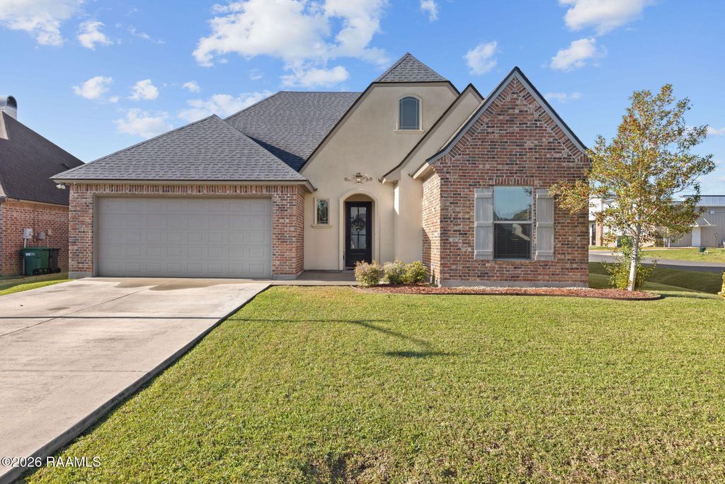 107 Westridge Drive, Broussard, LA 70518