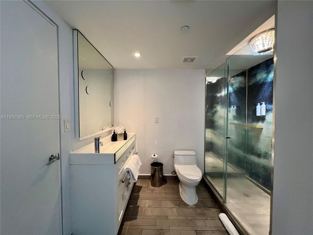 1100 West Ave 910, Miami Beach, FL 33139