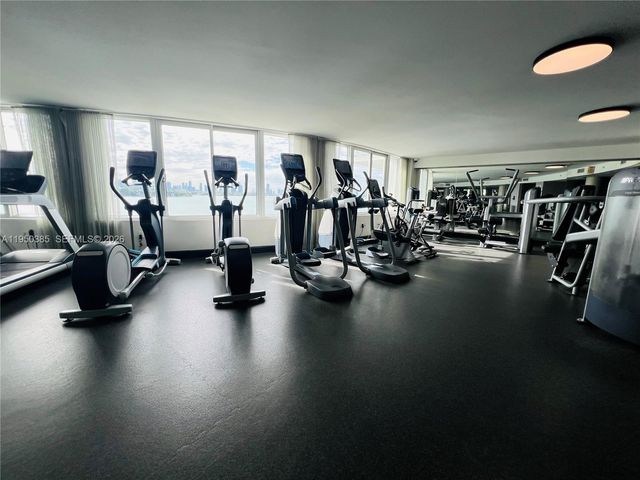 1100 West Ave 910, Miami Beach, FL 33139