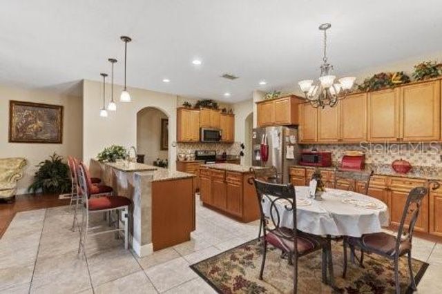 2858 ROLLING HILLS LANE, Apopka, FL 32712
