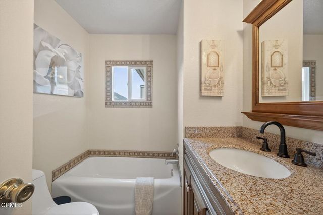 720 W Santa Maria Street 59, Santa Paula, CA 93060