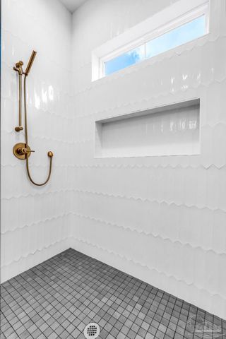 1028 E Yonge St, Pensacola, FL 32503