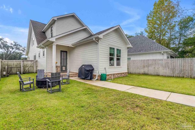 1028 E Yonge St, Pensacola, FL 32503