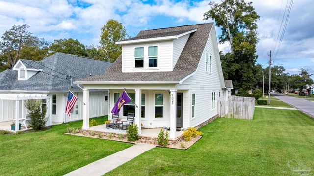1028 E Yonge St, Pensacola, FL 32503