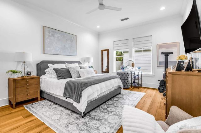 1028 E Yonge St, Pensacola, FL 32503