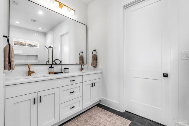 1028 E Yonge St, Pensacola, FL 32503