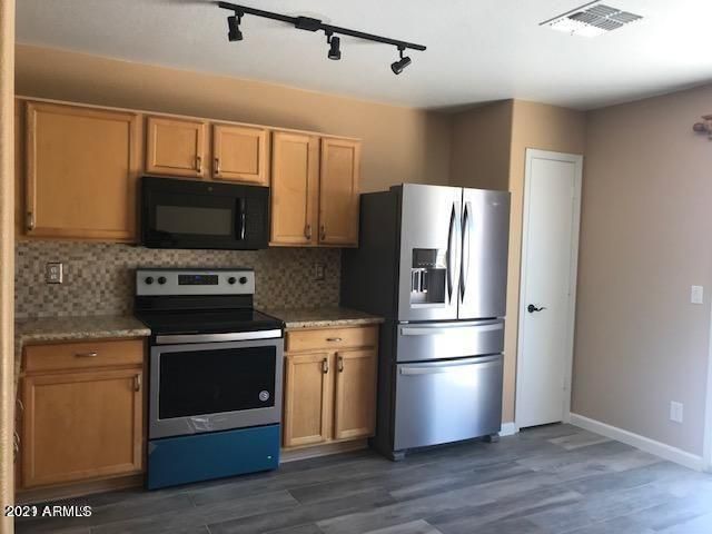 3061 W Juana Court, Phoenix, AZ 85083