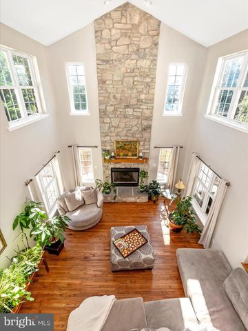 13681 SAMHILL DR, Mount Airy, MD 21771