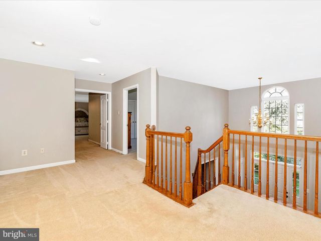 13681 SAMHILL DR, Mount Airy, MD 21771