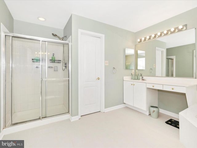 13681 SAMHILL DR, Mount Airy, MD 21771