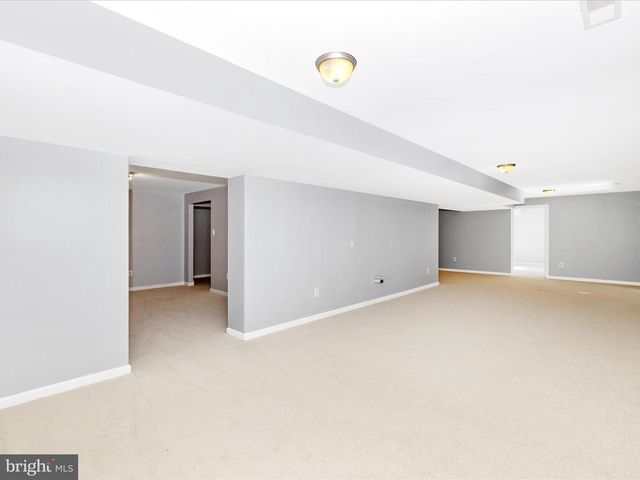 13681 SAMHILL DR, Mount Airy, MD 21771