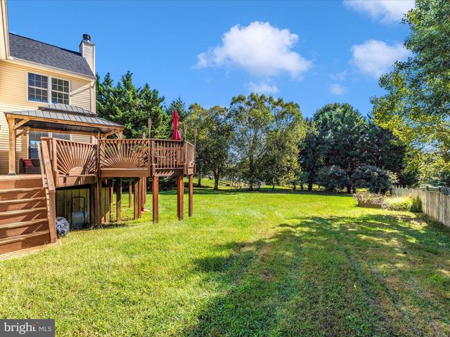 13681 SAMHILL DR, Mount Airy, MD 21771