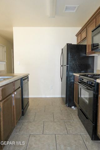 7720 Howard Street A, El Paso, TX 79904