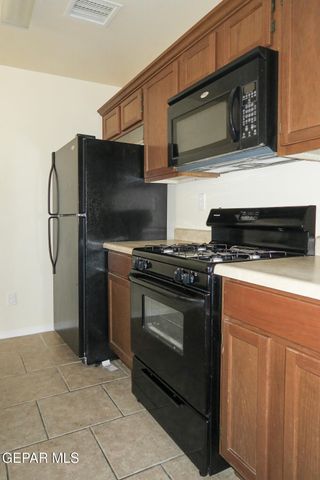 7720 Howard Street A, El Paso, TX 79904