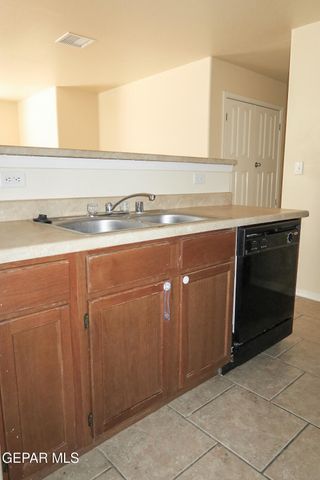 7720 Howard Street A, El Paso, TX 79904