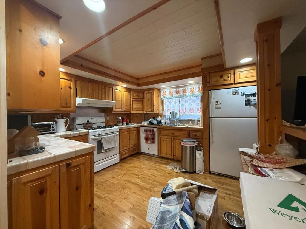 Image 10 of property listing at 541 Millpond Drive 541, San Jose, CA 95125