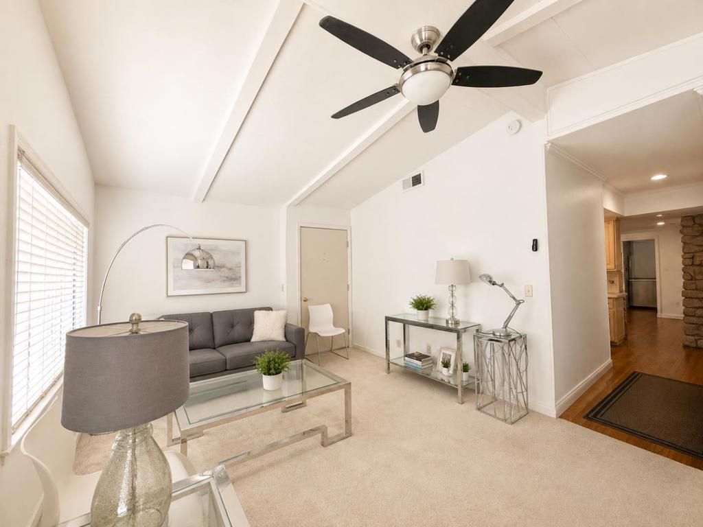 Image 2 of property listing at 541 Millpond Drive 541, San Jose, CA 95125
