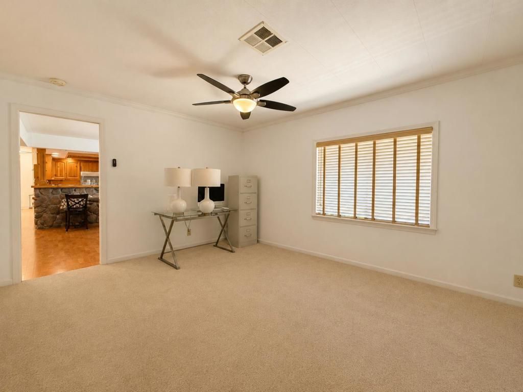 Image 6 of property listing at 541 Millpond Drive 541, San Jose, CA 95125