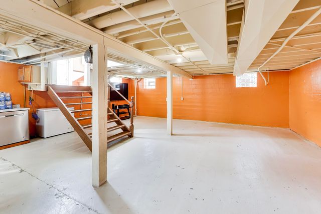 7132 Olcott Avenue, Hammond, IN 46323