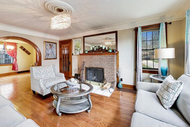 7132 Olcott Avenue, Hammond, IN 46323