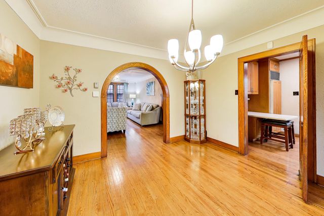 7132 Olcott Avenue, Hammond, IN 46323