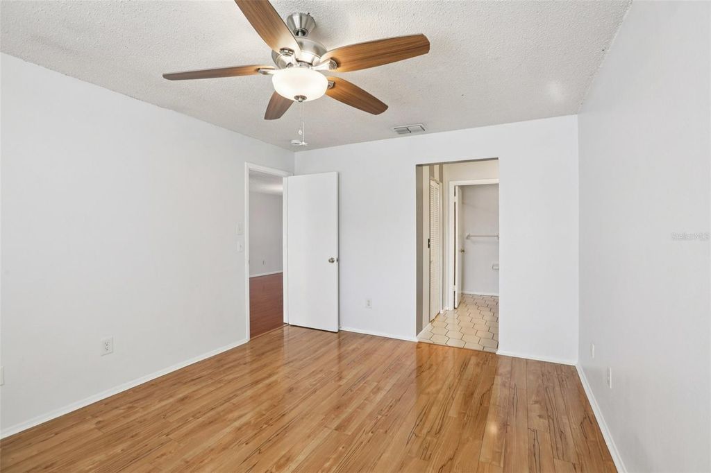 Image 20 of property listing at 28 BRIGTON COURT, Safety Harbor, FL 34695